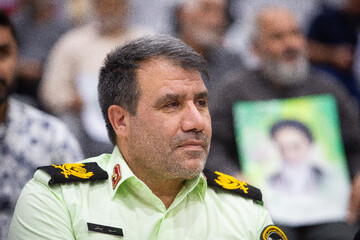 سردار سرتیپ دوم پاسدار، حسین بساطی، فرمانده کل فراجا در استان اصفهان در مراسم سی و هفتمین سالگرد ارتحال امام خمینی (ره) - اصفهان