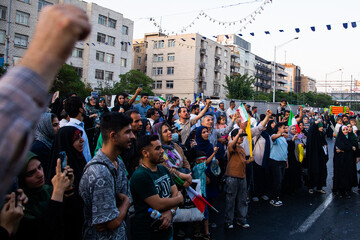 غدیر نماد اتحاد و همدلی؛ مهمانی ۱۰ کیلومتری غدیر - تهران