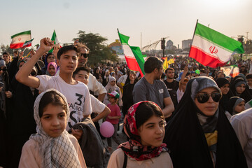 غدیر نماد اتحاد و همدلی؛ مهمانی ۱۰ کیلومتری غدیر - تهران