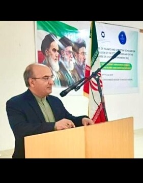اندیشه امام خمینی(ره) در هر جا که آرمان مشترکی در آیینه میراث او می‌بینند، طنین‌انداز است