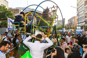 غدیر نماد اتحاد و همدلی؛ مهمانی ۱۰ کیلومتری غدیر - تهران