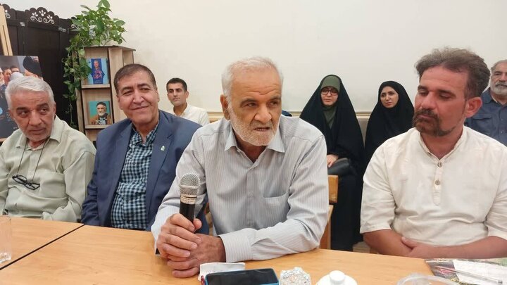 «خال لبت»؛ شاعران دیار ۱۵ خرداد یاد امام(ره) و شهدای قیام را گرامی داشتند