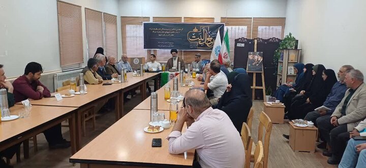 «خال لبت»؛ شاعران دیار ۱۵ خرداد یاد امام(ره) و شهدای قیام را گرامی داشتند