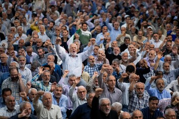 اقامه نماز جمعه تهران - مرقد امام (ره)