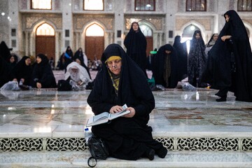 اقامه نماز جمعه تهران - مرقد امام (ره)