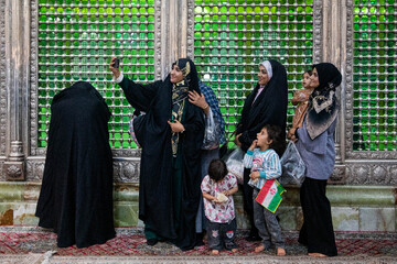 اقامه نماز جمعه تهران - مرقد امام (ره)