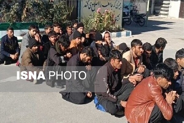جمع آوری ۲۹۳ نفر از اتباع بیگانه غیرمجاز در چابهار