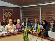 نشست «عصری با غلامعلی وحید مازندرانی» مترجم و پژوهشگر در ساری برگزار شد