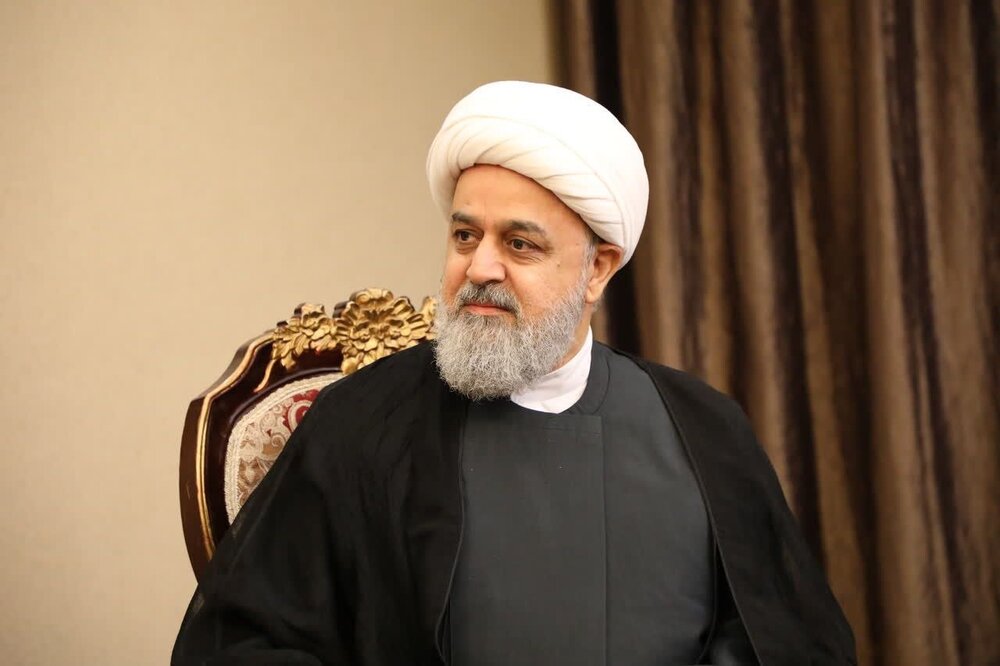 شهریاری: جمع «عرفان و سیاست» در سیره امام رمز پیروزی انقلاب بود