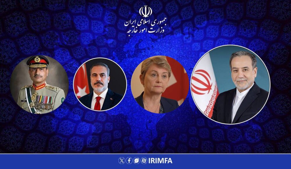 رایزنی عراقچی با وزرای خارجه انگلیس و ترکیه و فرمانده ارتش پ