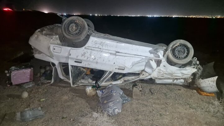 حادثه واژگونی خودرو در محور بروجن به شهرکرد یک فوتی و یک مصدوم بر جای گذاشت
