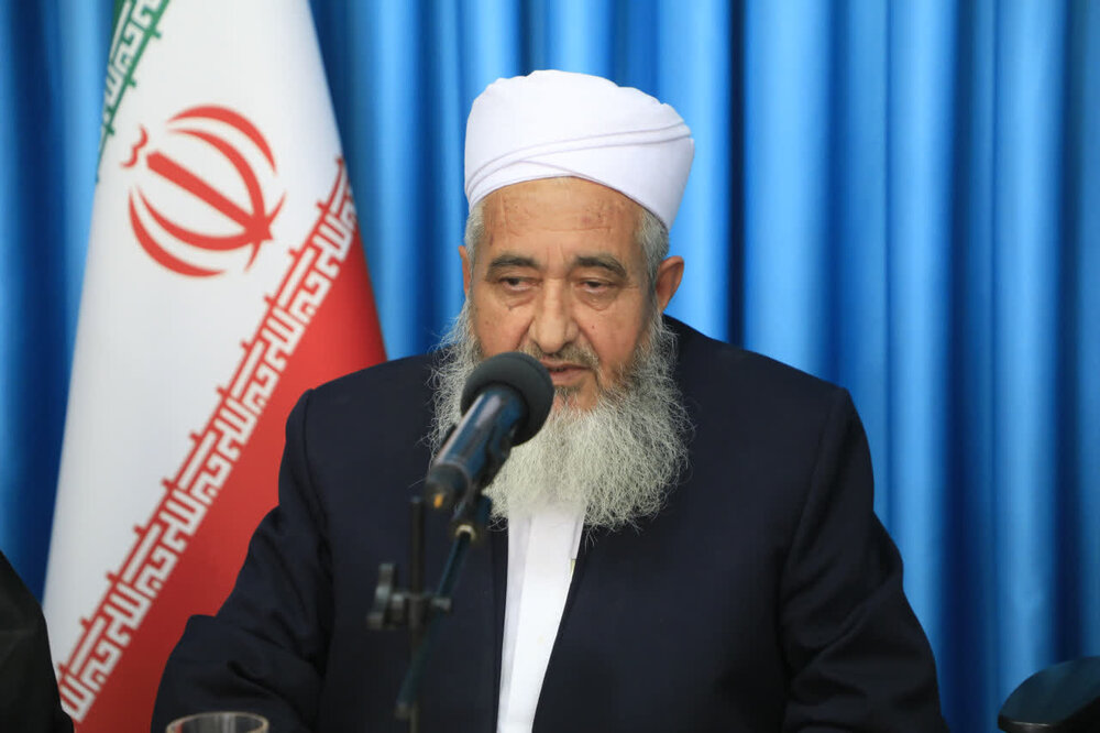 وحدت ملت ایران، کشور را از تهدیدها و بحران‌ها عبور داده است