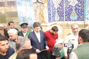 تشرف وزیر ارتباطات به حرم مطهر بانوی کرامت(س) 