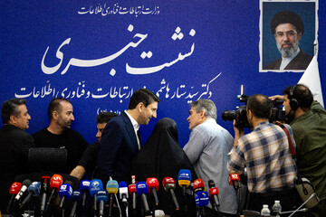 نشست خبری سید ستار هاشمی، وزیر ارتباطات و فناوری اطلاعات