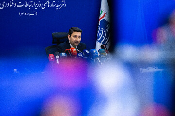 نشست خبری سید ستار هاشمی، وزیر ارتباطات و فناوری اطلاعات