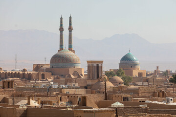 هر بادگیر روایتی از زندگی، اقلیم و فرهنگ مردم کویر را در خود نهفته دارد.