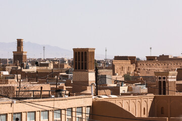 خانه‌های سنتی یزد بدون بادگیر، هویت معماری خود را از دست می‌دهند.