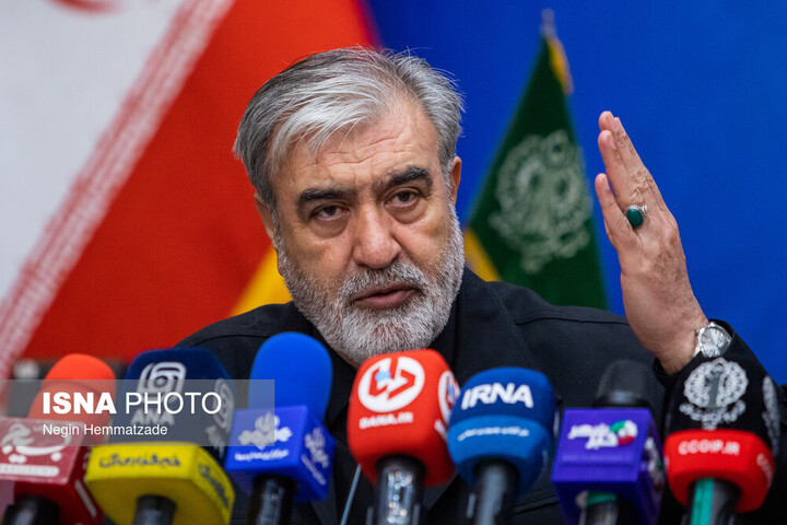 عزیزی: امروز آمریکایی‌ها رسوای تاریخ هستند