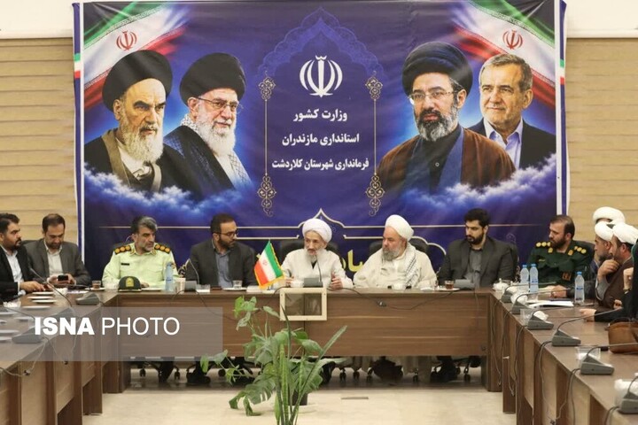 نماینده ولی فقیه در مازندران: یزیدها و شمرهای امروزی را در محرم معرفی کنید