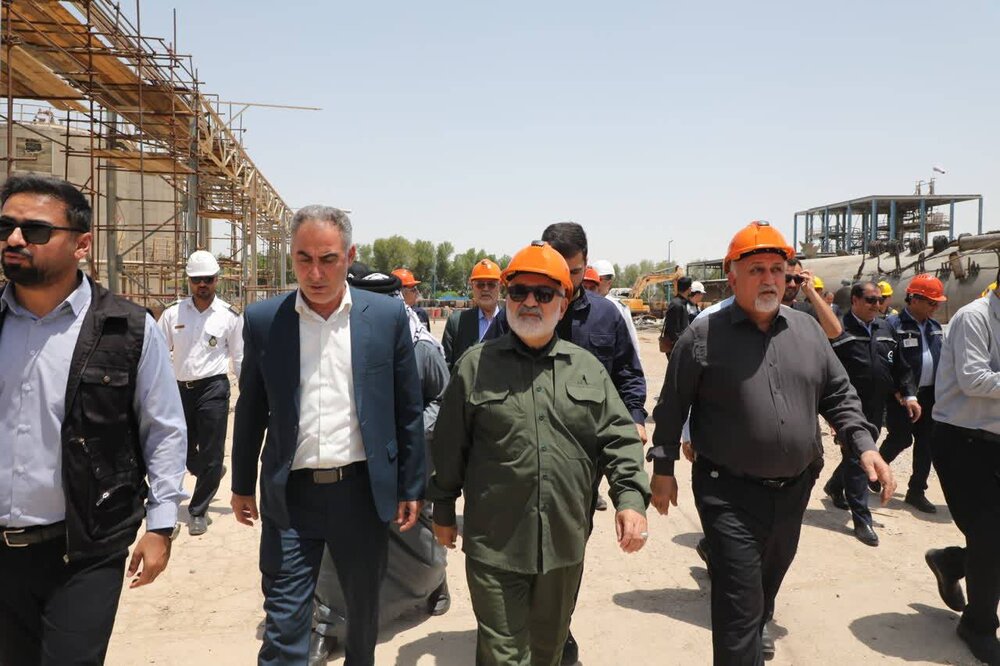 استاندار: آینده صنعت پتروشیمی روشن است / تداوم تول