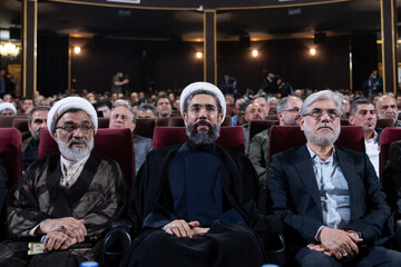 از راست- حسین سیمایی صراف، وزیر علوم
، مصطفی رستمی، رئیس نهاد نمایندگی مقام معظم رهبری در دانشگاه‌ها و عبدالحسین خسروپناه، دبیر شورای عالی انقلاب فرهنگی در مراسم بزرگداشت شهادت دکتر محمدمهدی طهرانچی
