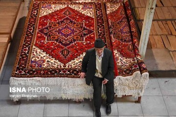 فرش دستباف ایرانی در تاروپود خود نیازمند جوان گرایی است