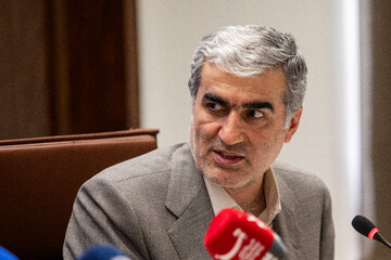 اصغر نورالله‌ زاده، رئیس هیات عامل صندوق نوآوری و شکوفایی در آیین امضا و مبادله توافق‌نامه همکاری چهار جانبه «ارتقای تاب‌آوری و افزایش بهره‌وری بخش سلامت بر پایه به‌کارگیری محصولات و خدمات دانش‌بنیان»