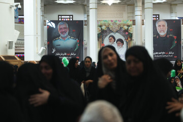 بزرگداشت سرلشکر شهید احمد جعفری و سرلشکر شهید غلامرضا رضائیان - حرم شاهچراغ (ع)