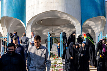 مراسم بزرگداشت شهدای اقتدار ایران