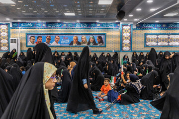 مراسم بزرگداشت شهدای اقتدار ایران