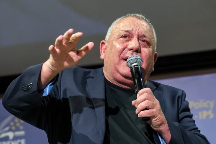 ژنرالی که جایگاه نتانیاهو را تهدید میکند