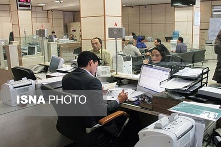 فرماندار سرباز: هیچ تعللی در خدمت‌رسانی به مردم پذیرفتنی نیست