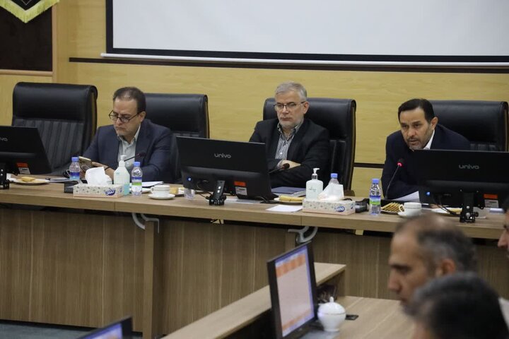 بررسی مشکلات ۱۰ واحد تولیدی در ستاد تسهیل و رفع موانع تولید البرز