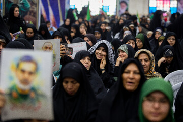 مراسم بزرگداشت سالگرد شهادت سردار شهید دکتر حسین سلامی و شهدای جنگ 12 روزه - اصفهان