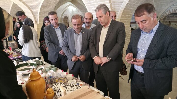ضرورت حمایت جدی از صنایع‌ دستی و فرش ملایر