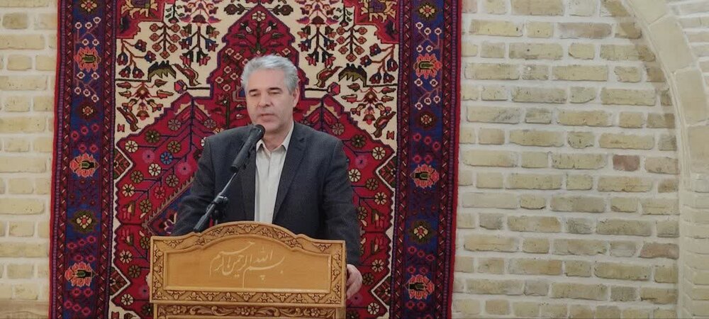۸۰ درصد فعالان صنایع دستی بانوان هستند/ سقف وام هم دو برابر 