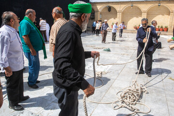برپایی خیمه محرم در صحن امامزاده موسی مبرقع(ع) - قم