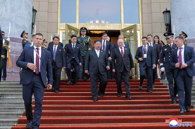 پیام تبریک کیم جونگ اون به پوتین