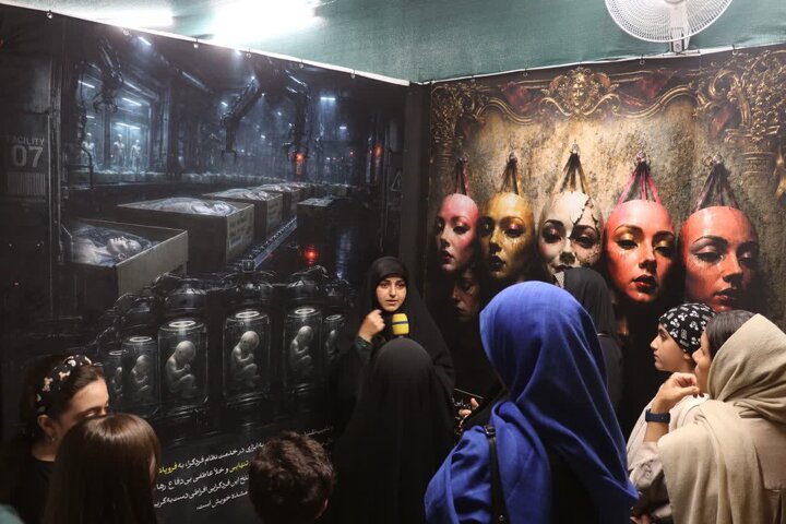 برپایی نمایشگاه تبیینی «ققنوس» در رشت