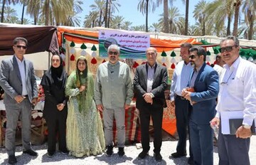 ۱۹ محصول بانوان روستایی خفر نشان سیب سلامت دریافت کرد
