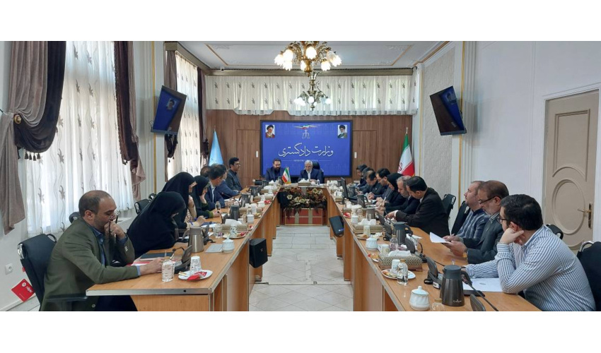 تأکید دادستان کل کشور بر ضرورت حفظ امنیت روانی جامعه/ ۵ درصد از زندانیان غیرعمد زن هستند