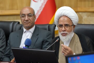 امام جمعه کرمانشاه: ملت ایران با تاسی از فرهنگ عاشورا دشمن را شکست داد