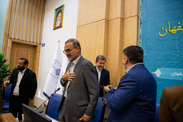 مهدی جمالی‌نژاد، استاندار اصفهان و اکبر صالحی، معاون انتظامی و امنیتی استانداری اصفهان 