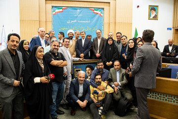 نشست خبری استاندار اصفهان و معاونان