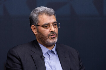 توسعه ۵۵۰۰ هکتار گلخانه، راهبرد تهران برای مقابله با کم‌آبی