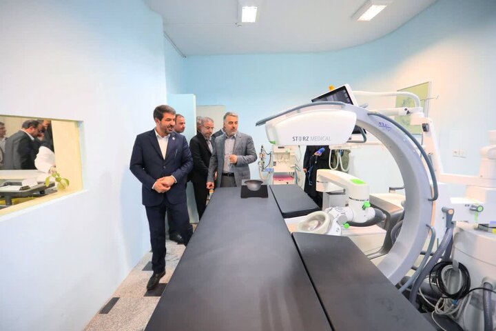 پیشرفته‌ترین دستگاه سنگ‌شکن و تجهیزات ERCP غرب کشور در همدان  افتتاح شد