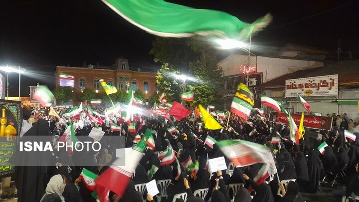 محفل قرآنی گرامیداشت شهدای اقتدار در بندرانزلی برگزار شد