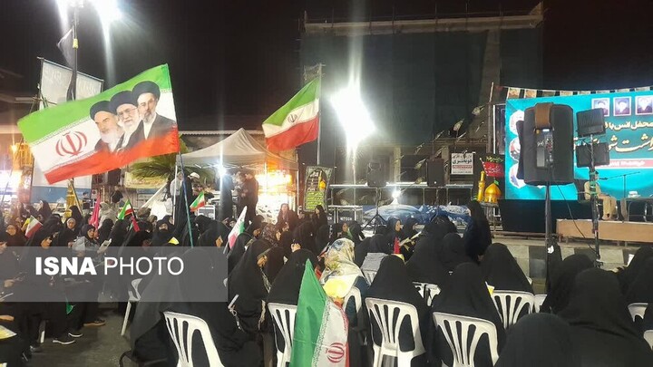 محفل قرآنی گرامیداشت شهدای اقتدار در بندرانزلی برگزار شد