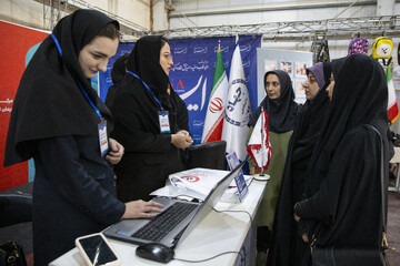 نمایشگاه توانمندی‌های بانوان در قزوین