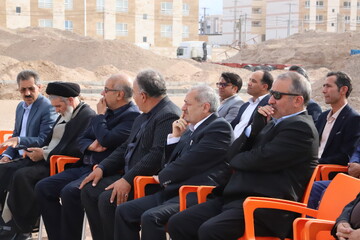 کلنگ زنی مدرسه ۱۲ کلاسه ایران در شهرک امام علی بیرجند توسط وزیر آموزش و پرورش